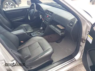 1999 Mercedes-Benz C 230/260/280/320 with VIN WDBHA29G1XA781478, listed as a IAAI auction lot 42051212 with Not Provided miles and . Bid and sale history available at DreamBid. Image 5.