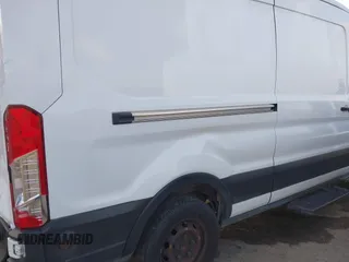 2019 Ford Transit with VIN 1FTYE2CM3KKA07286, listed as a IAAI auction lot 40514524 with 141,215 mi miles. Bid and sale history available at carsss.com. Image 18.