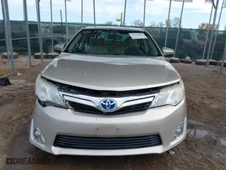 2014 Toyota Camry Hybrid LE with VIN 4T1BD1FK4EU106488, listed as a IAAI auction lot 40794286 with 98,911 mi miles. Bid and sale history available at carsss.com. Image 12.