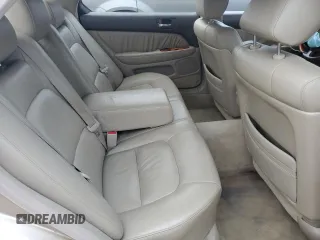 2000 Lexus LS 400 z VIN JT8BH28F5Y0167311, wystawiony jako Copart lot #85577644 z przebiegiem 194 390 mil mil oraz Szkoda całkowita • Salvage title. Historia ofert i sprzedaży dostępna na DreamBid. Obrazek 10.