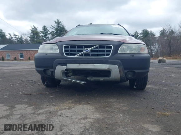 2005 Volvo XC70 with VIN YV1SZ592851203536, listed as a IAAI auction lot 41851395 with 212,201 mi miles and . Bid and sale history available at DreamBid. Image 6.