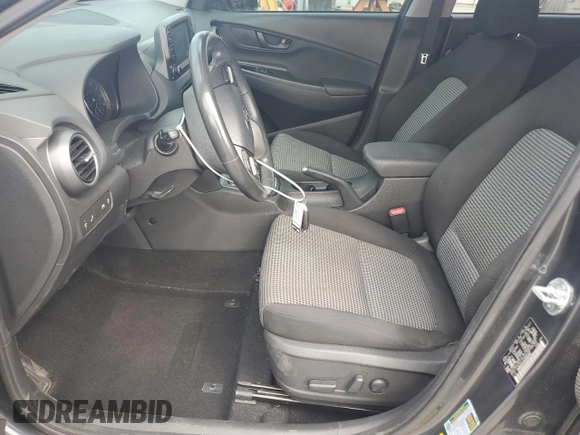 2020 Hyundai Kona SEL Plus with VIN KM8K62AA5LU525462, listed as a Copart auction lot 53522145 with 49,233 mi miles and Salvage Title. Bid and sale history available at carsss.com. Image 7.
