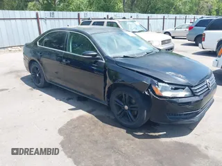 2014 Volkswagen Passat SE с VIN 1VWBS7A39EC077926, выставлен на аукционе IAAI как лот 42581175 с пробегом 170 964 миль миль и . История ставок и продаж доступна на DreamBid. Изображение 1.