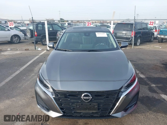 2023 Nissan Altima SL with VIN 1N4BL4EV6PN373414, listed as a IAAI auction lot 38292437 with 29,418 mi miles and . Bid and sale history available at DreamBid. Image 6.