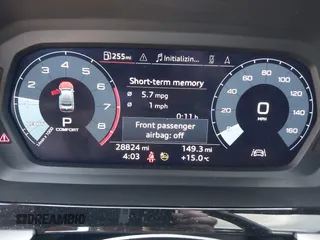 2023 Audi A3 Premium z VIN WAUAUDGY1PA084908, wystawiony jako IAAI lot #42048782 z przebiegiem 28 860 mil mil oraz . Historia ofert i sprzedaży dostępna na DreamBid. Obrazek 7.