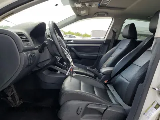 2010 Volkswagen Jetta Limited Edition с VIN 3VWRZ7AJ1AM109768, выставлен на аукционе Copart как лот 54629555 с пробегом 109 339 миль миль и Списание • Salvage title. История ставок и продаж доступна на DreamBid. Изображение 7.