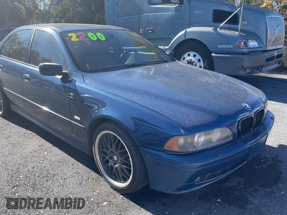 2001 BMW 5 Series 540iA with VIN WBADN63481GM70805, listed as a Copart auction lot 80266674 with 116,000 mi miles and Clean Title. Bid and sale history available at carsss.com. Image 1.