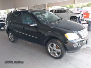 2006 Mercedes-Benz M 500 with VIN 4JGBB75E06A014124, listed as a IAAI auction lot 42531094 with 194,856 mi miles and . Bid and sale history available at DreamBid. Image 1.