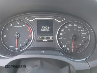 2020 Audi A3 Premium z VIN WAUAUGFF8LA104292, wystawiony jako IAAI lot #37879554 z przebiegiem 28 202 mil mil oraz . Historia ofert i sprzedaży dostępna na DreamBid. Obrazek 7.
