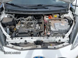 2018 Toyota Prius One with VIN JTDKDTB32J1600004, listed as a IAAI auction lot 42030186 with 61,568 mi miles and . Bid and sale history available at DreamBid. Image 9.