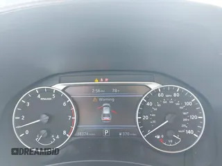 2023 Nissan Altima SV z VIN 1N4BL4DVXPN379301, wystawiony jako IAAI lot #42152983 z przebiegiem 38 374 mil mil oraz . Historia ofert i sprzedaży dostępna na DreamBid. Obrazek 7.