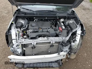 2022 Toyota RAV4 XLE with VIN 2T3R1RFV4NC307350, listed as a Copart auction lot 60890015 with 40,856 mi miles and Salvage title. Bid and sale history available at DreamBid. Image 12.