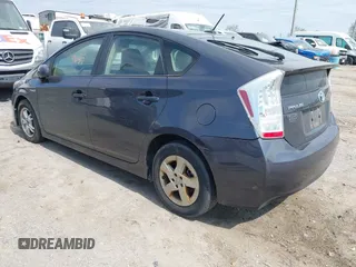 2010 Toyota Prius II with VIN JTDKN3DU5A0140135, listed as a IAAI auction lot 42069637 with 234,536 mi miles. Bid and sale history available at carsss.com. Image 3.