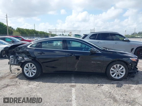 2022 Chevrolet Malibu LT with VIN 1G1ZD5ST4NF103208, listed as a IAAI auction lot 41946284 with 25,123 mi miles and . Bid and sale history available at DreamBid. Image 14.
