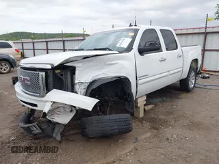 2008 GMC Sierra Denali z VIN 2GTEK638381328517, wystawiony jako IAAI lot #42074746 z przebiegiem 193 833 mil mil oraz . Historia ofert i sprzedaży dostępna na DreamBid. Obrazek 18.