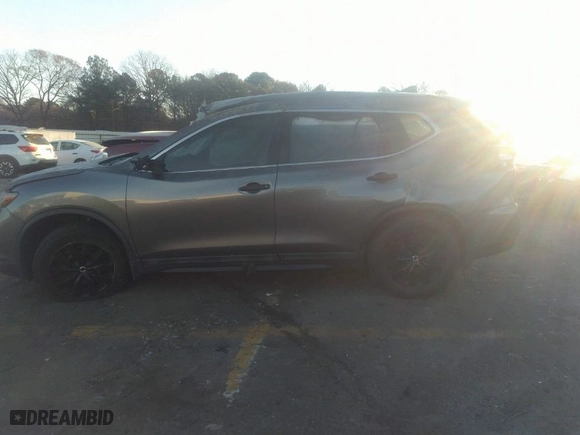 2018 Nissan Rogue S with VIN 5N1AT2MT0JC711088, listed as a IAAI auction lot 41166615 with 130,347 mi miles. Bid and sale history available at carsss.com. Image 14.