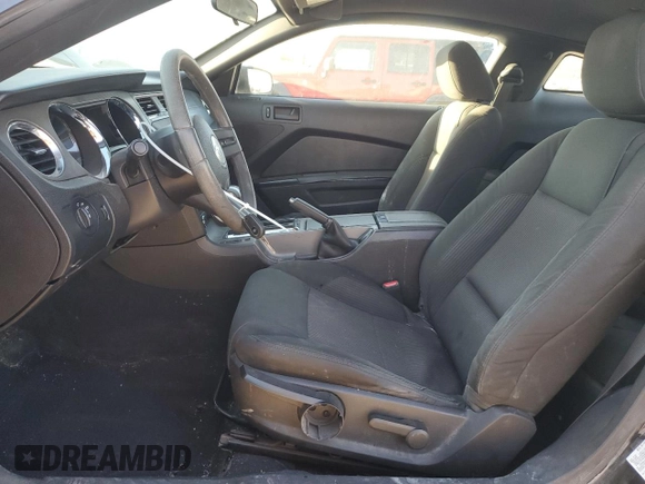 2010 Ford Mustang V6 с VIN 1ZVBP8AN1A5134532, выставлен на аукционе Copart как лот 48595635 с пробегом 96 820 миль миль и Списание • Salvage title. История ставок и продаж доступна на DreamBid. Изображение 7.