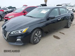 2021 Nissan Altima SV with VIN 1N4BL4DV3MN306024, listed as a IAAI auction lot 42024438 with 80,958 mi miles and . Bid and sale history available at carsss.com. Image 17.