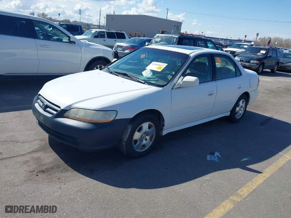 2002 Honda Accord Sdn EX w/Leather with VIN 1HGCG16592A083217, listed as a IAAI auction lot 41969015 with 286,849 mi miles. Bid and sale history available at carsss.com. Image 2.