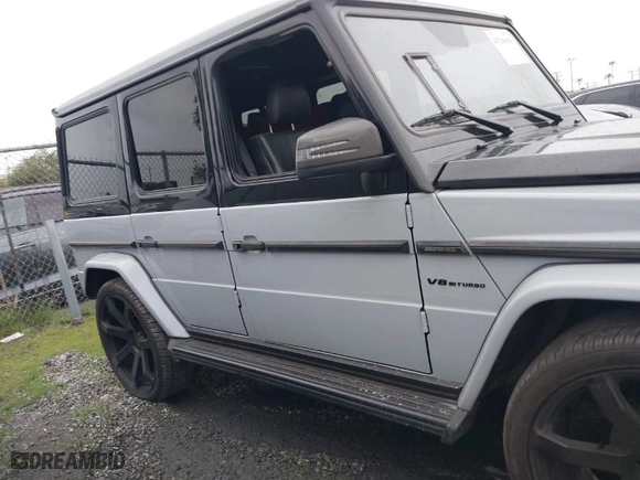 2010 Mercedes-Benz G-Class G 550 with VIN WDCYC3HF7AX183193, listed as a IAAI auction lot 41719654 with NaN miles. Bid and sale history available at carsss.com. Image 13.