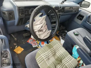 1993 Dodge Caravan Grand SE with VIN 1B4GH44R8PX538175, listed as a Copart auction lot 44347575 with 210,087 mi miles and Salvage Title. Bid and sale history available at carsss.com. Image 8.