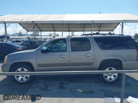2008 GMC Yukon XL SLT 4SB with VIN 1GKFC160X8R172529, listed as a IAAI auction lot 41756244 with 148,219 mi miles and . Bid and sale history available at carsss.com. Image 14.