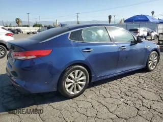 2016 Kia Optima EX with VIN 5XXGU4L35GG038283, listed as a Copart auction lot 52595715 with 154,131 mi miles and Clean Title. Bid and sale history available at carsss.com. Image 3.