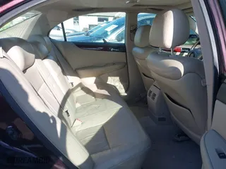 2002 Lexus ES 300 with VIN JTHBF30G525015040, listed as a IAAI auction lot 41969408 with 175,587 mi miles. Bid and sale history available at carsss.com. Image 8.