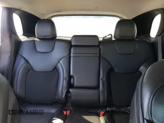 2019 Jeep Cherokee Altitude z VIN 1C4PJMLX8KD282895, wystawiony jako Copart lot #47054495 z przebiegiem 159 831 mil mil oraz Szkoda całkowita • Salvage title. Historia ofert i sprzedaży dostępna na DreamBid. Obrazek 10.