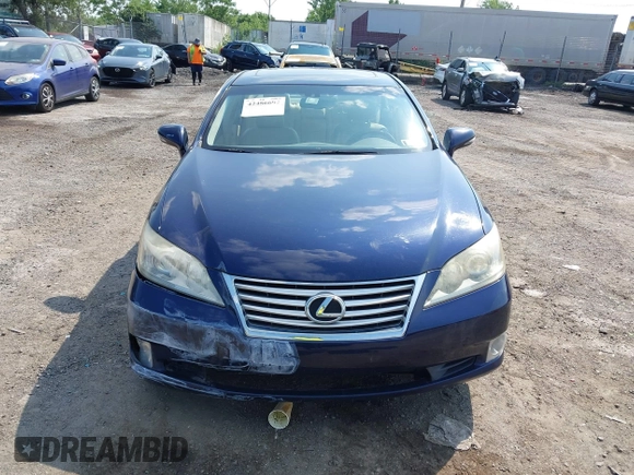 2011 Lexus ES 330 with VIN JTHBK1EG7B2437904, listed as a IAAI auction lot 42486692 with Not provided miles and . Bid and sale history available at DreamBid. Image 11.