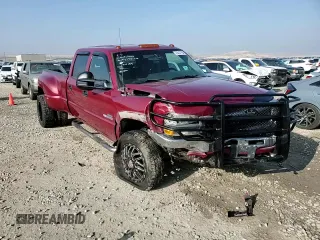 2006 GMC Sierra 3500 DRW SLE1 z VIN 1GTJK33D86F155187, wystawiony jako Copart lot #83437764 z przebiegiem 100 394 mil mil oraz Szkody całkowita. Historia ofert i sprzedaży dostępna na DreamBid. Obrazek 11.