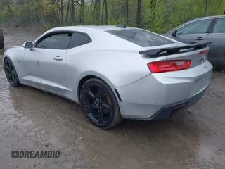 2017 Chevrolet Camaro 1LT z VIN 1G1FB1RXXH0179842, wystawiony jako IAAI lot #42192280 z przebiegiem 89 548 mil mil oraz . Historia ofert i sprzedaży dostępna na DreamBid. Obrazek 3.