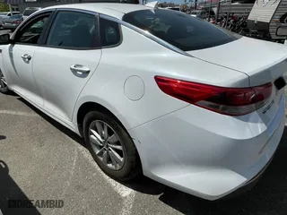 2016 Kia Optima LX with VIN KNAGT4L33G5093593, listed as a Copart auction lot 53171795 with 124,344 mi miles and Clean Title. Bid and sale history available at carsss.com. Image 3.