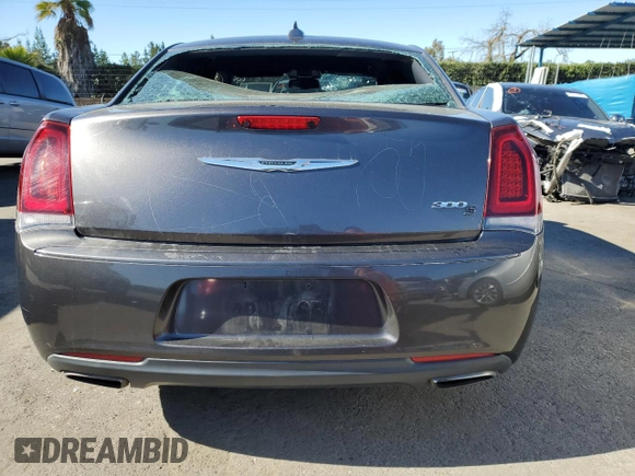 2017 Chrysler 300 S with VIN 2C3CCABG3HH663272, listed as a Copart auction lot 45564765 with 93,824 mi miles and Salvage Title. Bid and sale history available at DreamBid. Image 6.