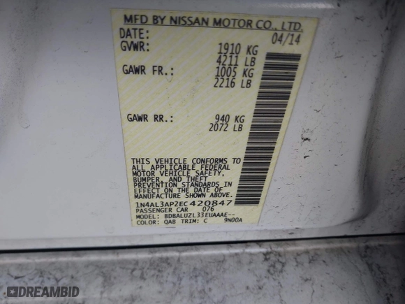 2014 Nissan Altima 2.5 SV with VIN 1N4AL3AP2EC420847, listed as a IAAI auction lot 41452729 with 130,069 mi miles. Bid and sale history available at carsss.com. Image 9.