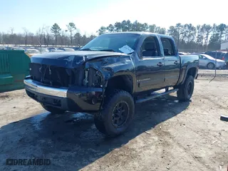 2007 Chevrolet Silverado 1500 LT w/1LT with VIN 2GCEK13C371608346, listed as a IAAI auction lot 41417978 with 171,167 mi miles. Bid and sale history available at carsss.com. Image 17.
