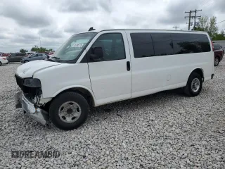 2016 Chevrolet Express Passenger LT z VIN 1GAZGPFF1G1176799, wystawiony jako Copart lot #57258115 z przebiegiem 199 406 mil mil oraz Szkoda całkowita • Salvage title. Historia ofert i sprzedaży dostępna na DreamBid. Obrazek 1.