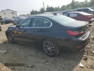 2020 BMW 3 Series 330i xDrive z VIN 3MW5R7J05L8B33752, wystawiony jako Copart lot #59315585 z przebiegiem Nie podano mil oraz Czysty tytuł • Clean title. Historia ofert i sprzedaży dostępna na DreamBid. Obrazek 2.