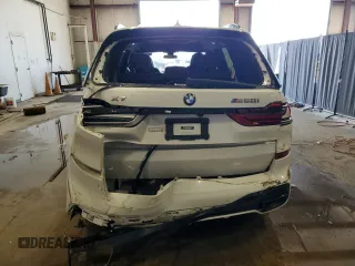 2022 BMW X7 M50i with VIN 5UXCX6C06N9J55872, listed as a Copart auction lot 67270444 with 0 mi miles and Salvage Title. Bid and sale history available at carsss.com. Image 6.