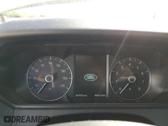 2020 Land Rover Range Rover Velar S with VIN SALYB2EX8LA256196, listed as a Copart auction lot 66543753 with 61,972 mi miles. Bid and sale history available at carsss.com. Image 9.