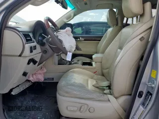 2010 Lexus GX 460 Premium with VIN JTJJM7FXXA5017699, listed as a Copart auction lot 50470045 with 185,063 mi miles and Salvage title. Bid and sale history available at DreamBid. Image 7.