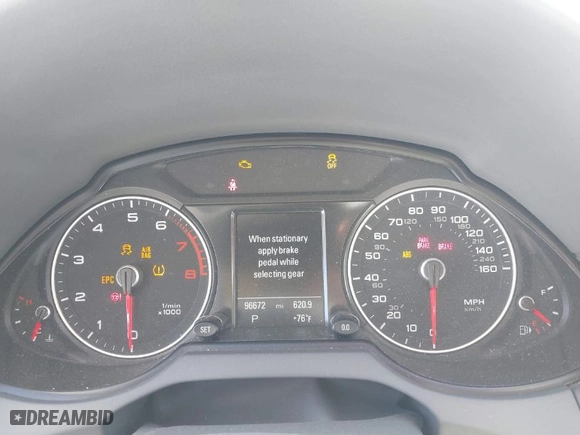 2013 Audi Q5 Premium Plus with VIN WA1LFAFP3DA102165, listed as a IAAI auction lot 41702688 with 96,672 mi miles. Bid and sale history available at carsss.com. Image 7.