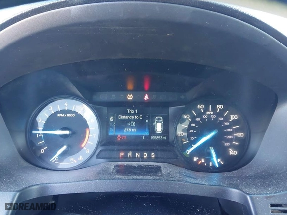 2016 Ford Explorer XLT with VIN 1FM5K7D89GGB93318, listed as a IAAI auction lot 41634295 with 195,853 mi miles. Bid and sale history available at carsss.com. Image 7.
