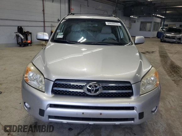 2008 Toyota RAV4 Limited with VIN JTMBD31V886063350, listed as a Copart auction lot 64698555 with 235,040 mi miles and Clean title. Bid and sale history available at DreamBid. Image 5.