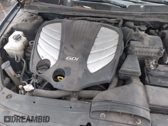 2014 Kia Cadenza Premium with VIN KNALN4D78E5125574, listed as a IAAI auction lot 41490830 with 172,569 mi miles. Bid and sale history available at carsss.com. Image 10.