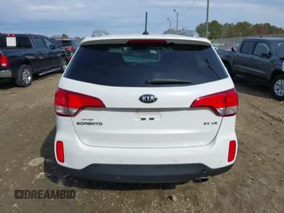 2015 Kia Sorento EX with VIN 5XYKU4A7XFG638114, listed as a IAAI auction lot 41429929 with 160,891 mi miles. Bid and sale history available at carsss.com. Image 16.
