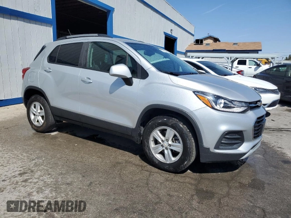 2021 Chevrolet Trax LT with VIN KL7CJPSB2MB330750, listed as a Copart auction lot 54090195 with 112,118 mi miles and Clean Title. Bid and sale history available at carsss.com. Image 4.