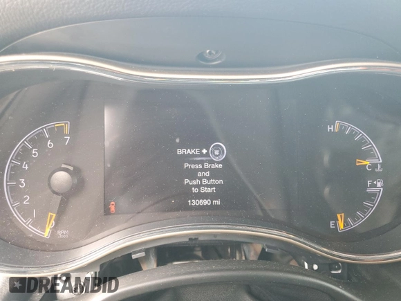 2016 Jeep Grand Cherokee Laredo z VIN 1C4RJEAG6GC390768, wystawiony jako Copart lot #51459885 z przebiegiem 130 690 mil mil oraz Szkoda całkowita • Salvage title. Historia ofert i sprzedaży dostępna na DreamBid. Obrazek 9.