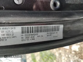 2019 Dodge Challenger R/T z VIN 2C3CDZBT8KH524707, wystawiony jako Copart lot #59381215 z przebiegiem 20 771 mil mil oraz Szkoda całkowita • Salvage title. Historia ofert i sprzedaży dostępna na DreamBid. Obrazek 10.