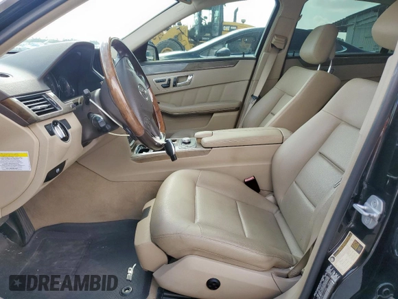 2011 Mercedes-Benz E 350 Luxury with VIN WDDHF8HB9BA316988, listed as a Copart auction lot 61934345 with 59,362 mi miles and Salvage title. Bid and sale history available at DreamBid. Image 7.